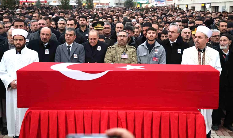 Şehit Aslan son yolculuğuna uğurlandı