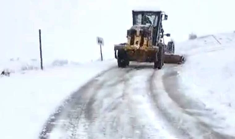 Elazığ’da 30 köy yolu ulaşıma kapandı