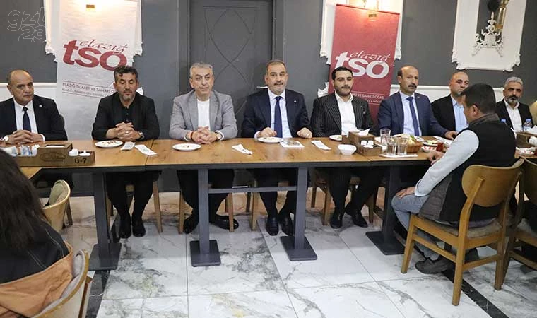 Başkan Alan, Mahalle Muhtarlarıyla iftarda bir araya geldi