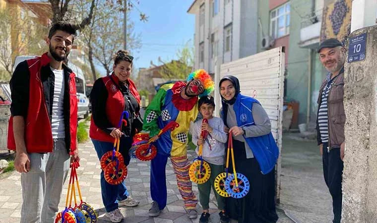 Elazığ Gençlik Merkezi, çocukların yüzünü güldürdü