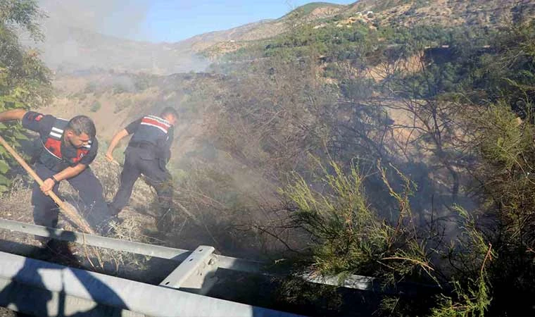 Elazığ’da 1 saatte 3 yangın