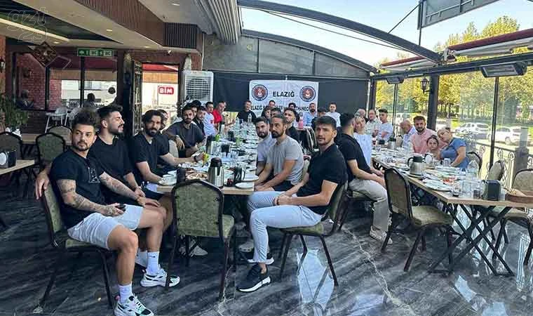 Elazığspor maç öncesi bir araya geldi