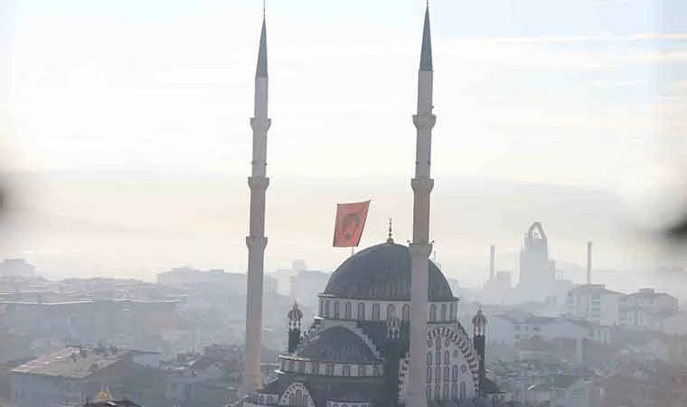 Elazığ’da sisli sabah