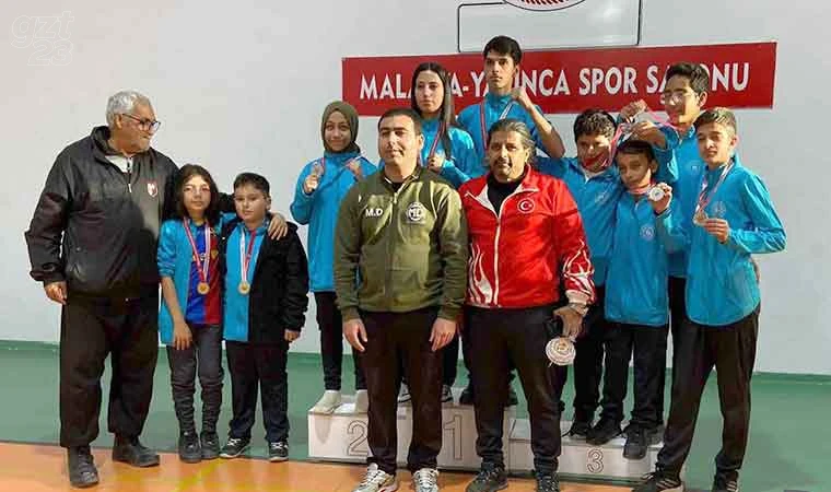 Wushu Kung Fu Cumhuriyet Kupası’nda Elazığ’a 10 madalya