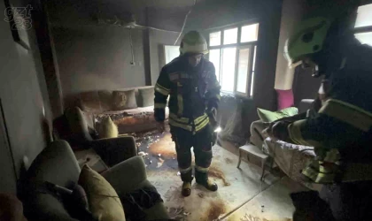 Elazığ’da korkutan ev yangını