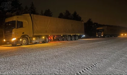 Bingöl-Elazığ yolu tır trafiğine kapatıldı