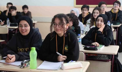 Uzaydan ilk iletişime geçilecek okulda gurur ve heyecan üst seviyede