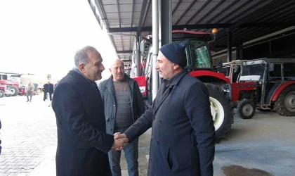 İdris Alan, Traktörcü esnafını ziyaret etti