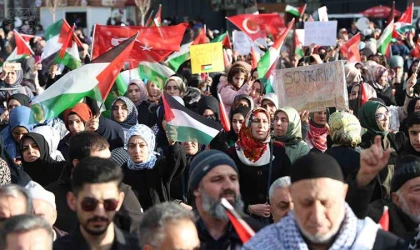 Elazığ’da binlerce kişi Filistin için yürüdü