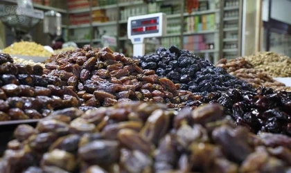 Hurma tezgahlardaki yerini aldı