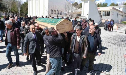 Kimsesizler mezarlığına defnedilecekti