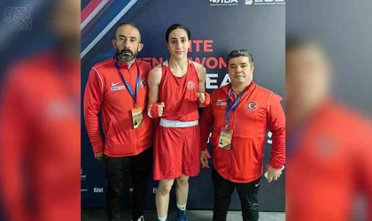 Gizem Özer, çeyrek finale yükseldi