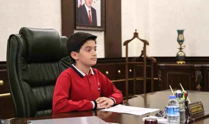 Vali koltuğuna oturdu, ilk icraatlarından birisi deprem ve yapı stoku oldu