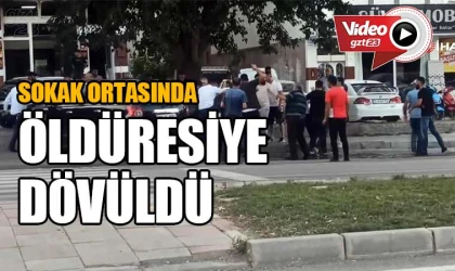 Araçtan indirip öldüresiye dövdüler