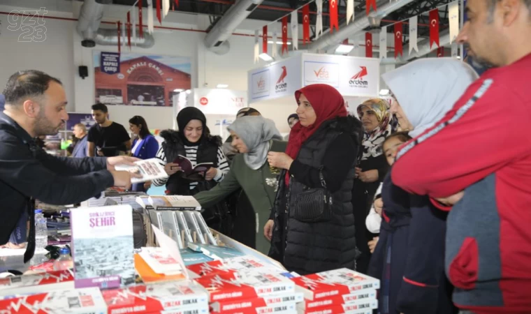 Elazığ Belediyesi Kitap Fuarı'na çevre illerden yoğun ilgi