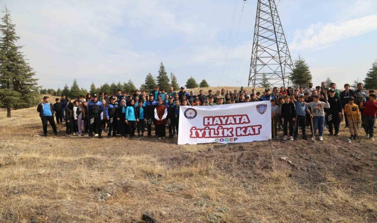 Elazığ polisi ’’Hayata İyilik Katıyor’’