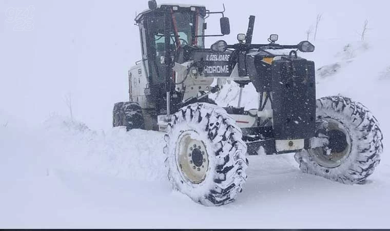 Elazığ’da 465 köy yolu ulaşıma kapandı