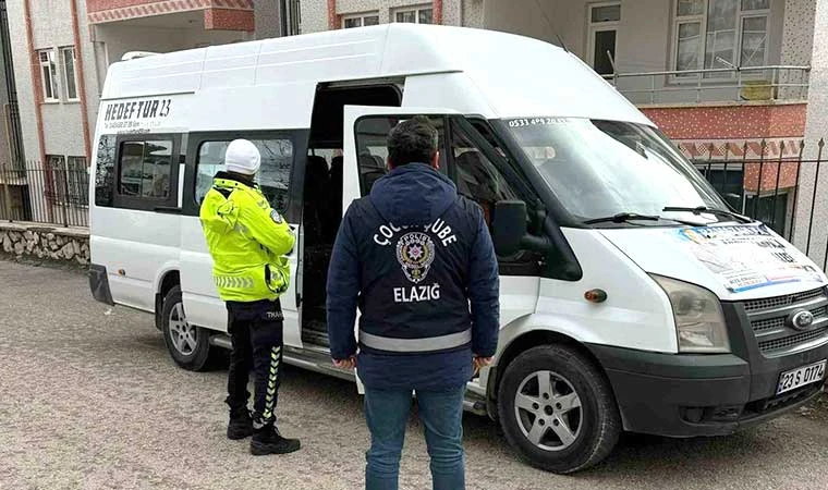 Elazığ’da okul önü denetimleri sürüyor