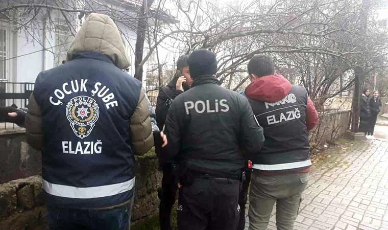 Polis okul önlerinde kuş uçurtmuyor