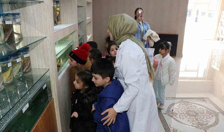 Elazığ’da öğrenciler Balık Müzesini gezdi