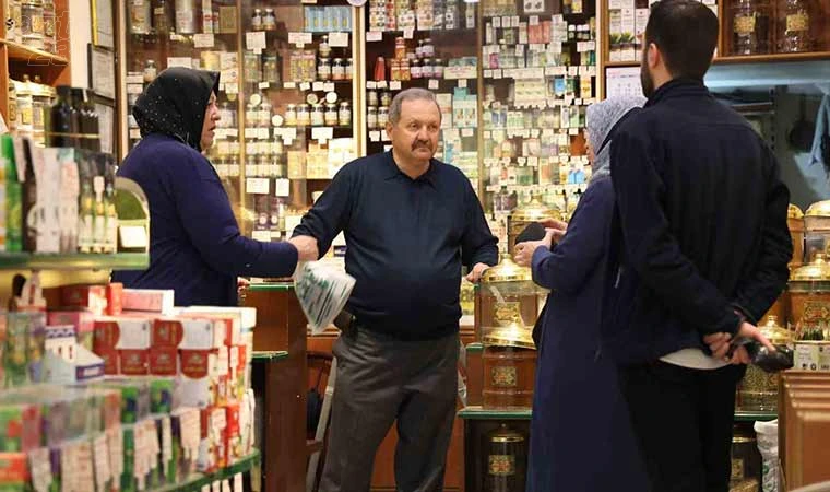 Bahar nezlesi olan vatandaşlar soluğu aktarlarda aldı