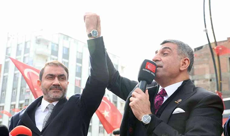 CHP Elazığ’da fos çıktı!