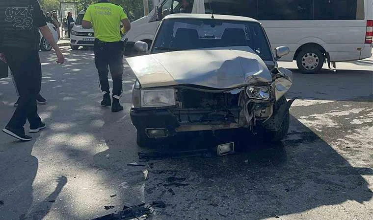 Elazığ’da trafik kazası: 3 yaralı