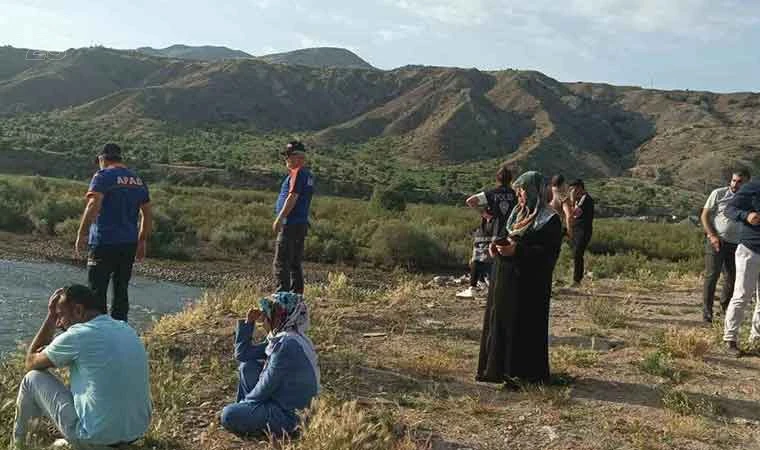 Murat Nehri’nde kaybolan çocuğu arama çalışmaları sürüyor