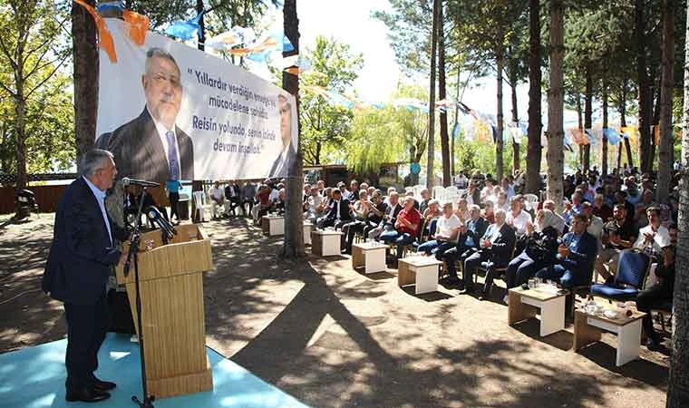 AK Parti'de teşkilat içi eğitim yapıldı