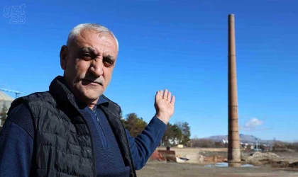 Fabrikasız baca halen dimdik ayakta