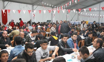 Belediye'den bin kişilik iftar sofrası