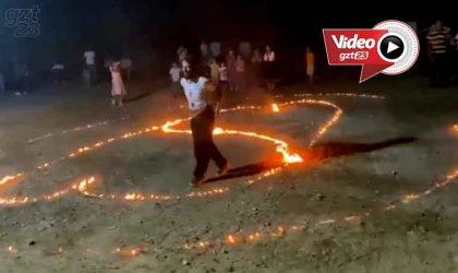 Elazığ’da çılgın davulcudan ateşli şov