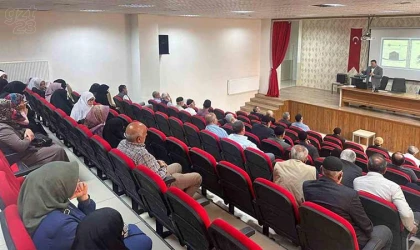 Kovancılar’da uygulamalı hac eğitim semineri düzenlendi