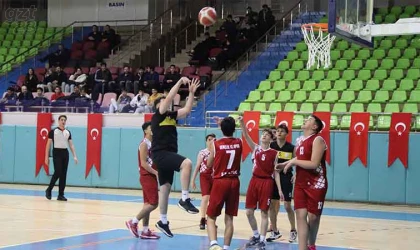 Basketbol U18 Yerel Lig mücadelesi başladı