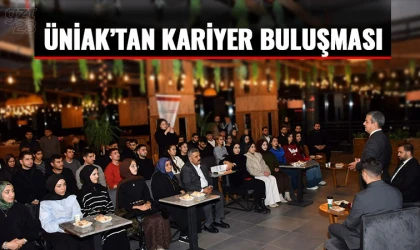 Gençlerle kariyer sohbeti
